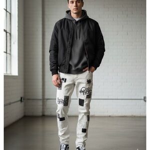 Rue21 White and Black Graphic Skinny Jeans